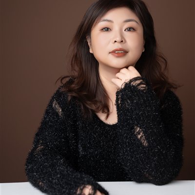 Lisa Wei — Export Director at Jinan Silk Pet